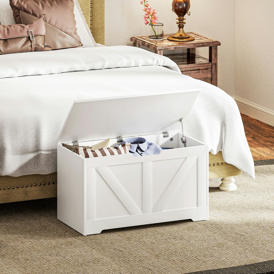 image 1 of HOMCOM Storage Trunk for Living Room, with Safety Hinges, 80cm, White