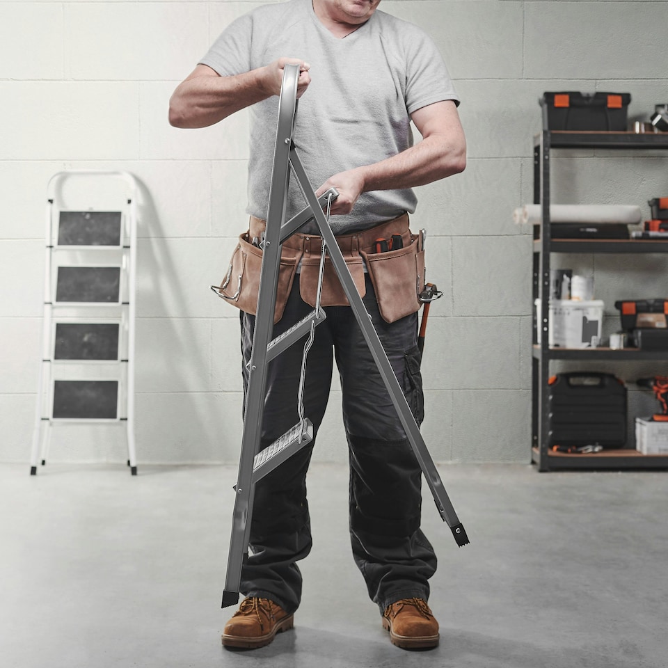 image 1 of VonHaus 3 Step Steel Folding Step Ladder with Anti Slip Feet