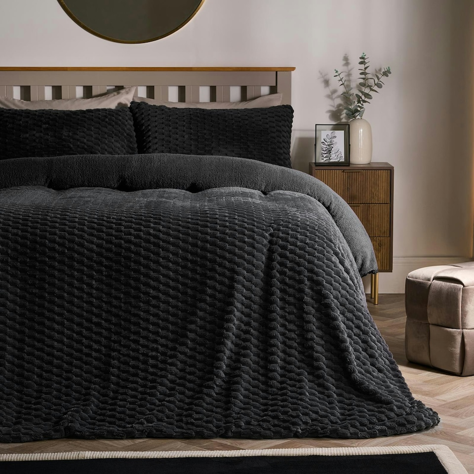 image 1 of OHS Luxury Waffle Textured Fleece Duvet Cover and Pillowcase Bedding Set Cream | Double