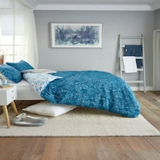 Cow Parsley Botanical Print Duvet Cover Set – Cotton Rich 200 Thread Count Soft Bedding Blue | Super King