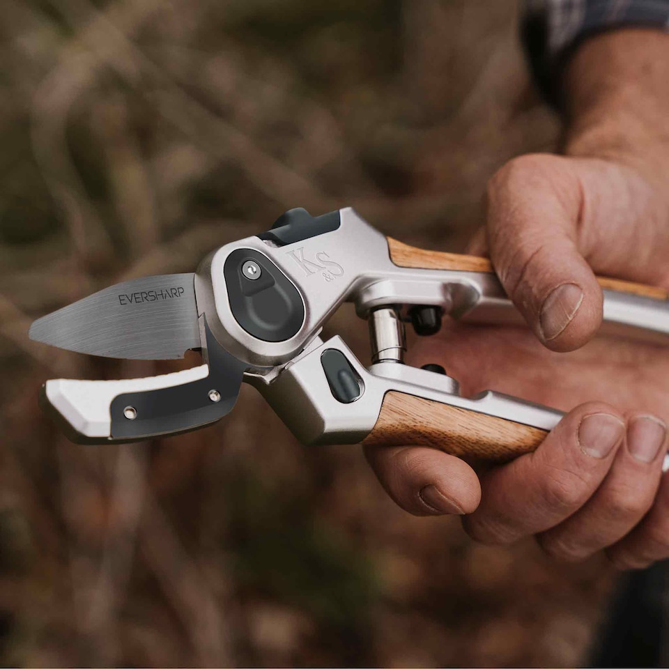 image 1 of Kent & Stowe Eversharp Premium Secateurs Duo Gift Set | Brown