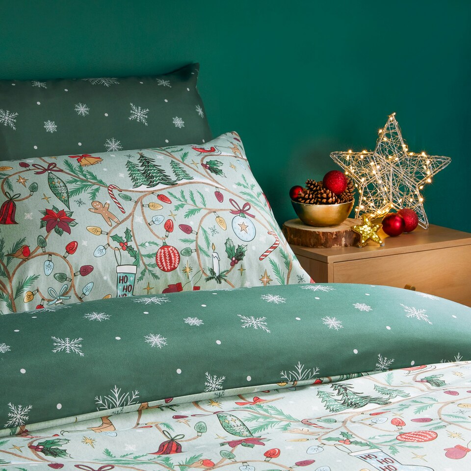 image 1 of Duvet Day Noelle Ultra Soft Touch Double Duvet Set Green | Double