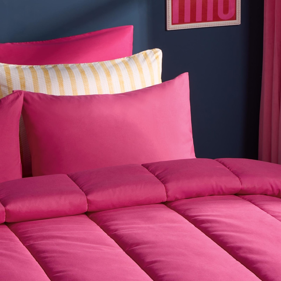 image 1 of OHS Soft Coverless 10.5 TOG Duvet Set Pillowcase Quilted Cover | Pink | Hot Pink | Double