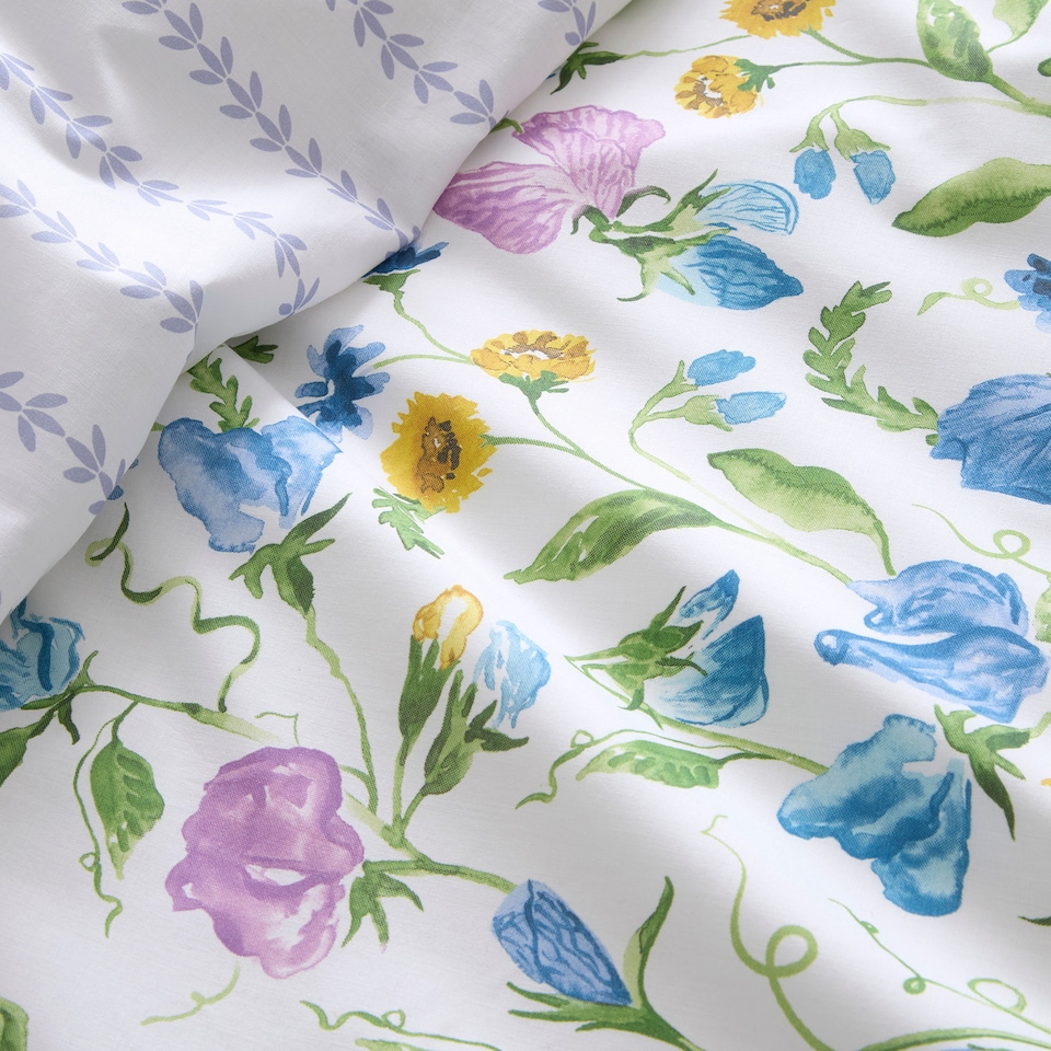 image 1 of D & D Sweetpea Floral Duvet Cover Set Lilac