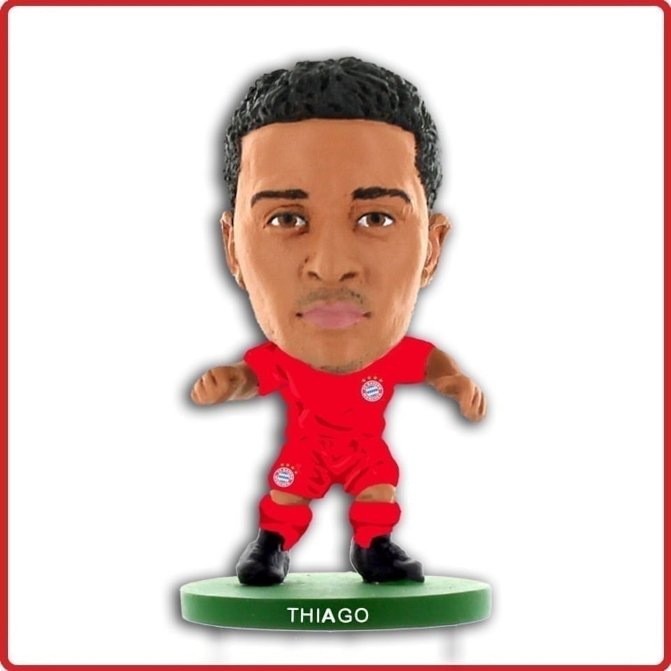 image 1 of Soccerstarz - Bayern Munich - Thiago Alcantara - Home Kit