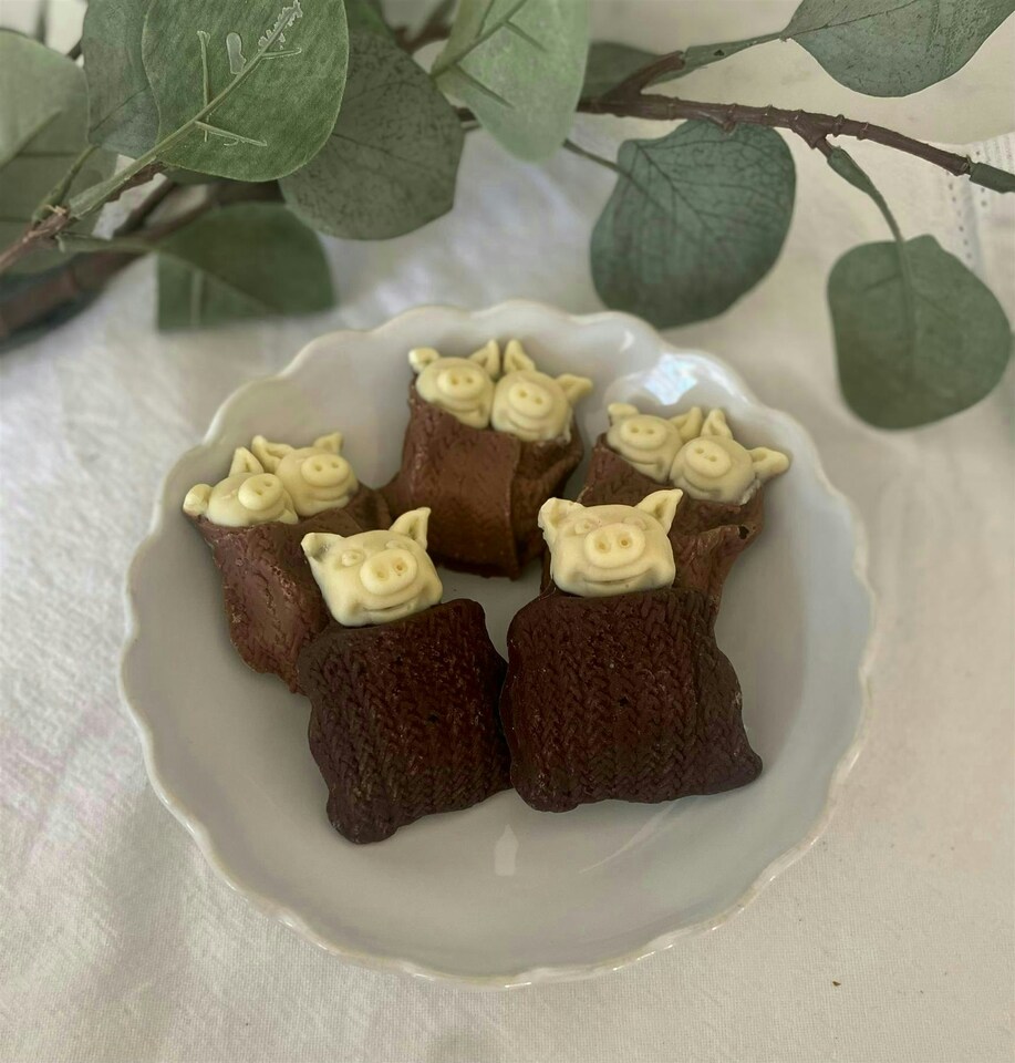 image 1 of Pigs in Milk  & Dark Chocolate Blankets