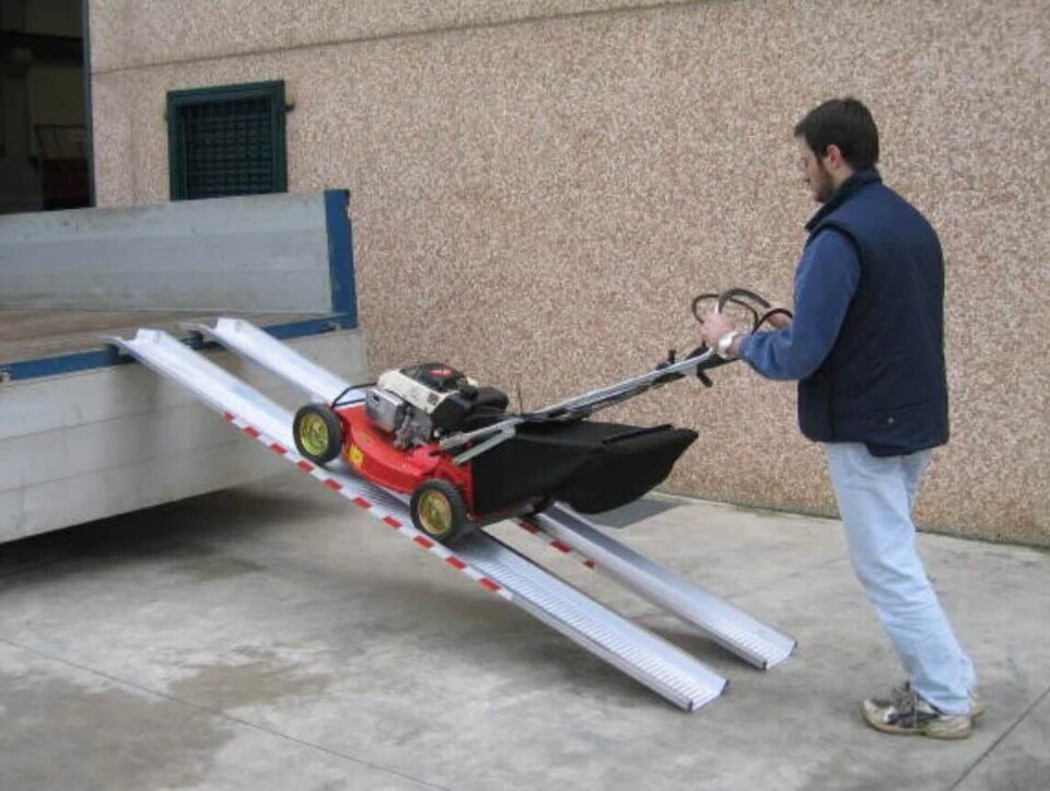 image 1 of The Ramp People Aluminium Channel Ramps for Vans 2.5m Pair