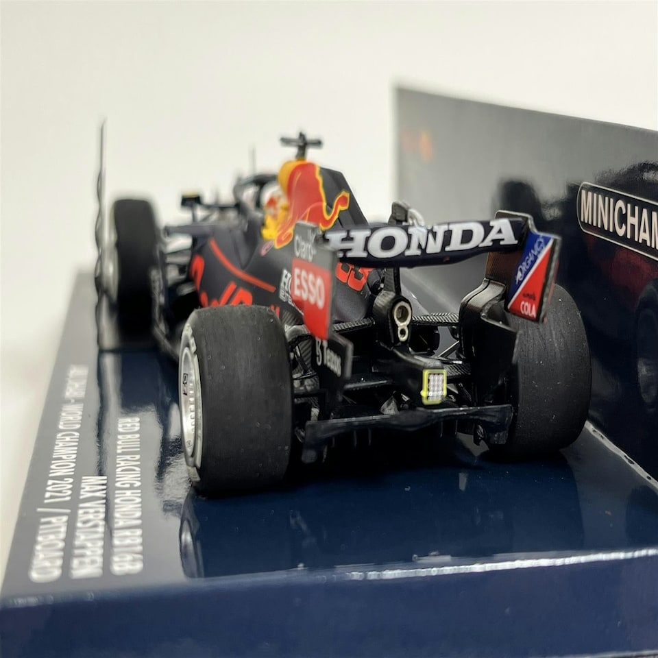 image 1 of Max Verstappen Red Bull Racing Honda RB16B Abu Dhabi World Champion 2021 1:43 Minichamps 410212333