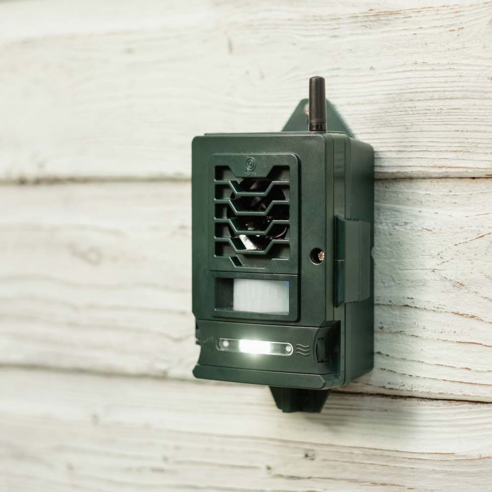 image 1 of Ultrasonic Smart Link Cat Repellent System Battery Powered IPX4