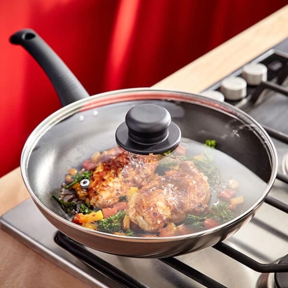 image 1 of Judge Everyday Non-Stick 28cm Saute Pan