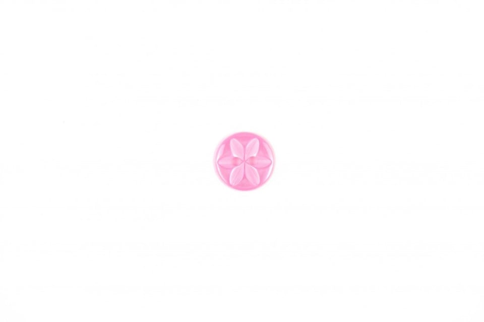 Crendon Pink 16mm Star Engraved Baby Buttons for Dressmaking - per pack of 100