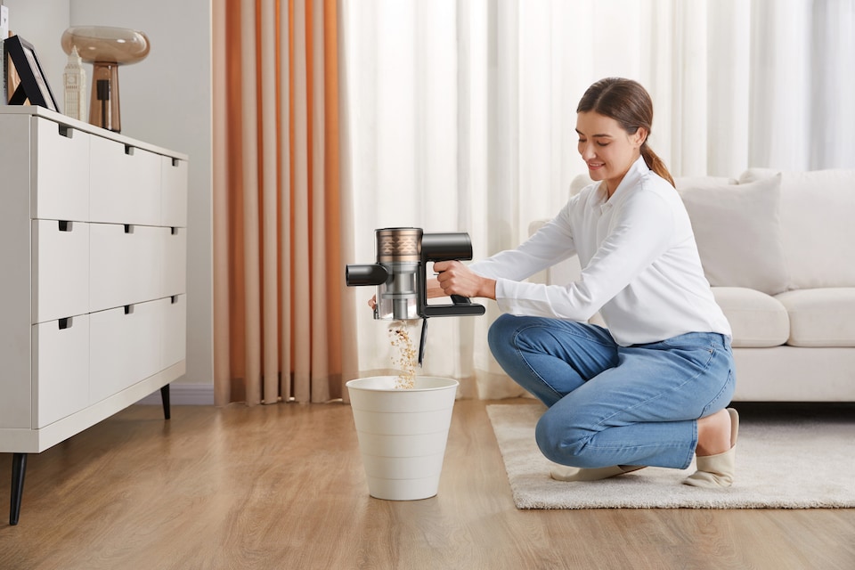 image 1 of Dreame R10S Lite Cordless Stick Vacuum