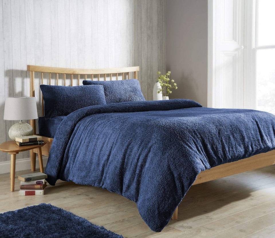 Original Teddy Duvet Set in Navy - Double | Multi | Double