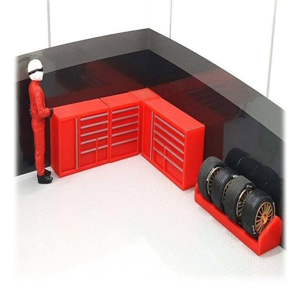 image 1 of Slot Car Garage Pit Scenery - Tool Set 5 Piece Red 1:32 Scale