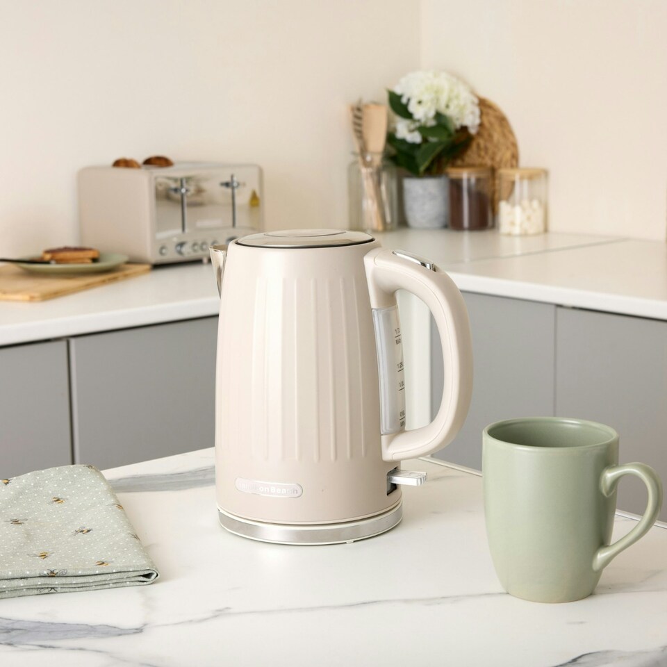 image 1 of Hamilton Beach Harmony Collection 1.7L Kettle & 4-Slice Toaster Set - Rapid Boil, 6 Browning Levels, Stylish Coffee-Inspired Design - Cappuccino