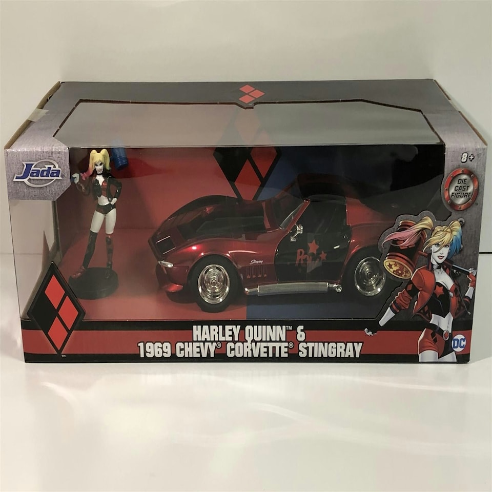 image 1 of Harley Quinn 1969 Chevrolet Corvette Stingray with Figure 1:24 Scale Jada 31196