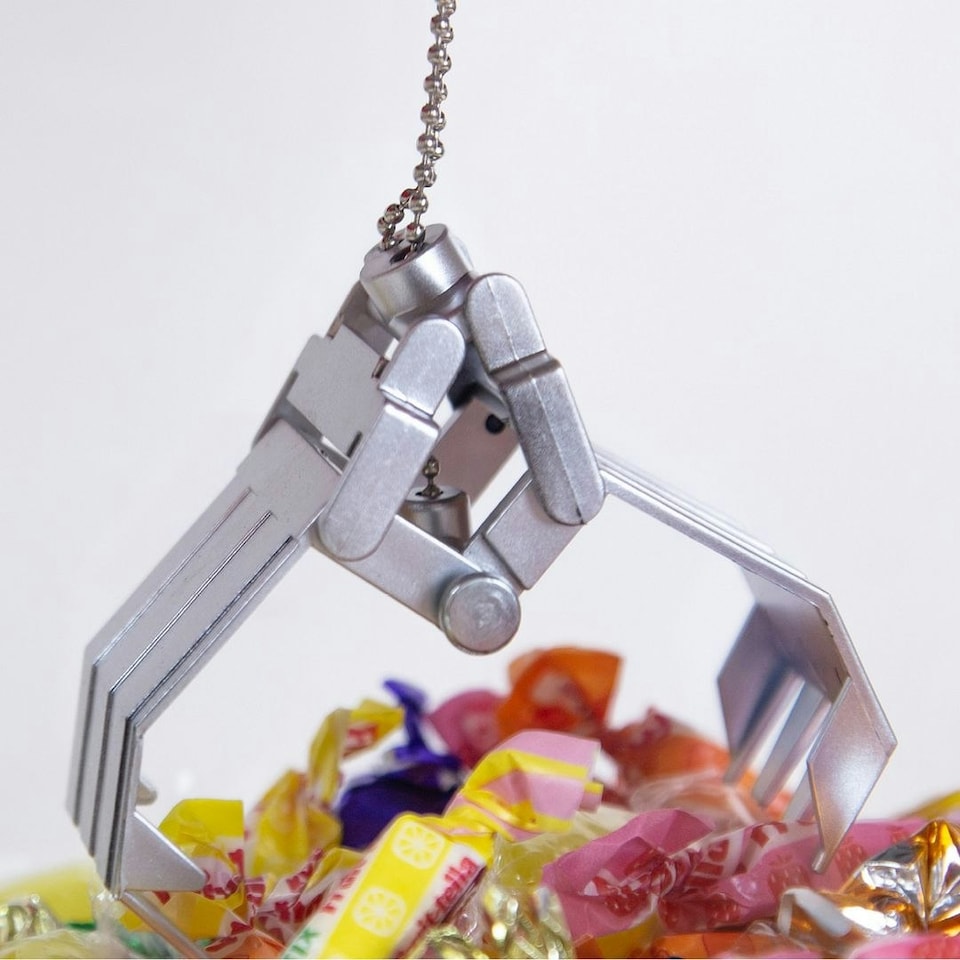 image 1 of Global Gizmos Candy Grabber