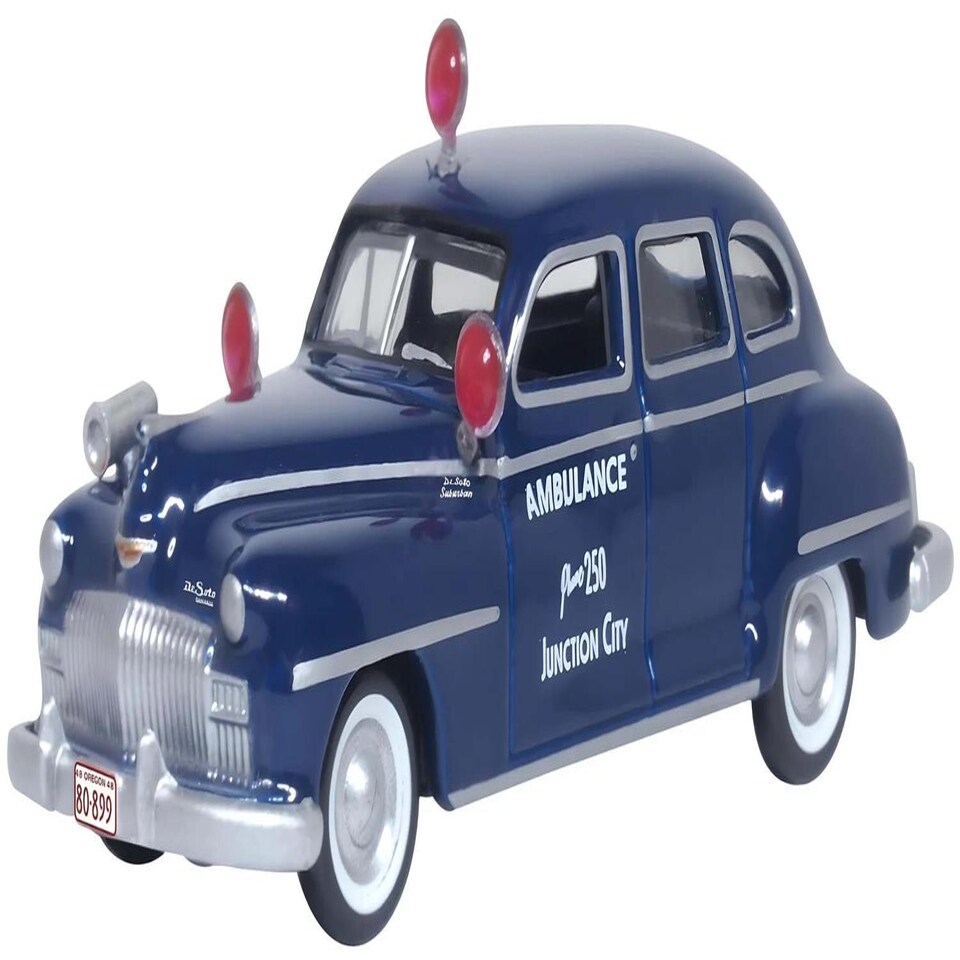 Oxford Diecast 1946-48 DeSoto Suburban Ambulance Junction City