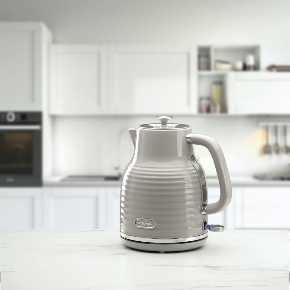 image 1 of Daewoo Sienna 1.7L Rapid-Boil Jug & 4-Slice Matching Kettle & Toaster Set Cream | 4-slice