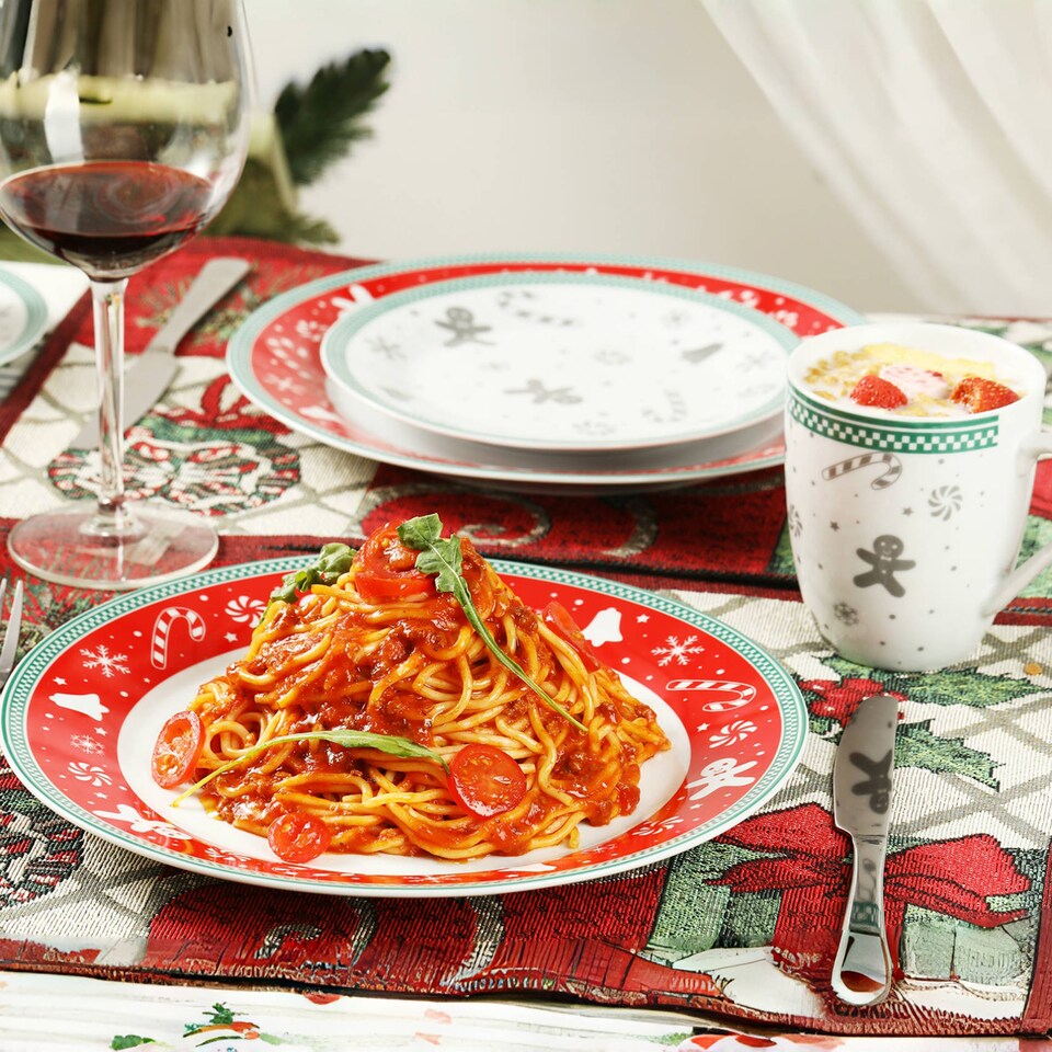image 1 of simpa 16PC Gingerbread Men Christmas Ceramic Dinner Set.