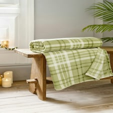 Snuggle Check Throw - Plaid Patterned Soft 140 x 180cm Throw | Green | Sage | 1