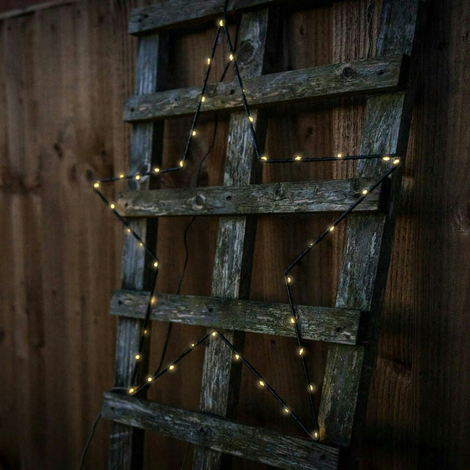 image 1 of ValueLights Integrated LED Battery Operated Black Outdoor Garden Star Light Warm White