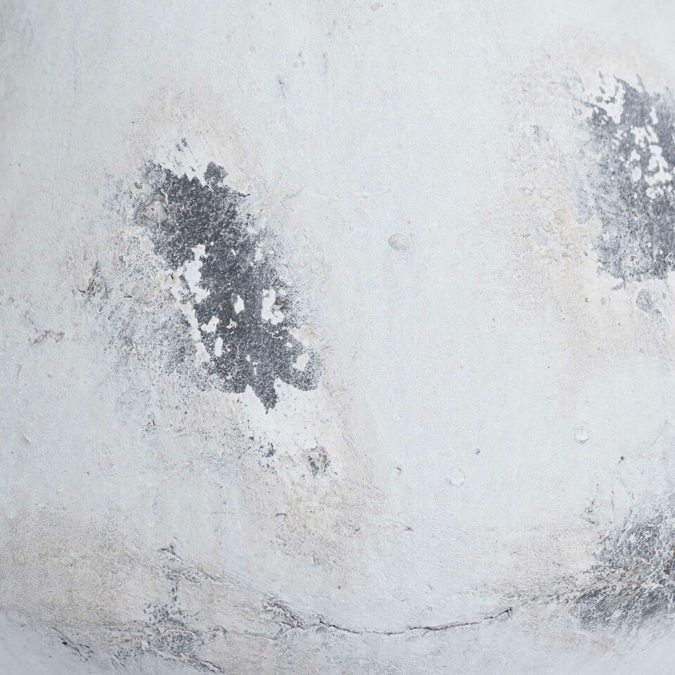 image 1 of Hill Interiors Naxos Large Antique Style Vase - White - One Size