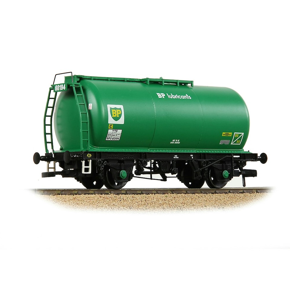 Bachmann 45t TTF Tank Wagon BP Lubricants Green BPO60194