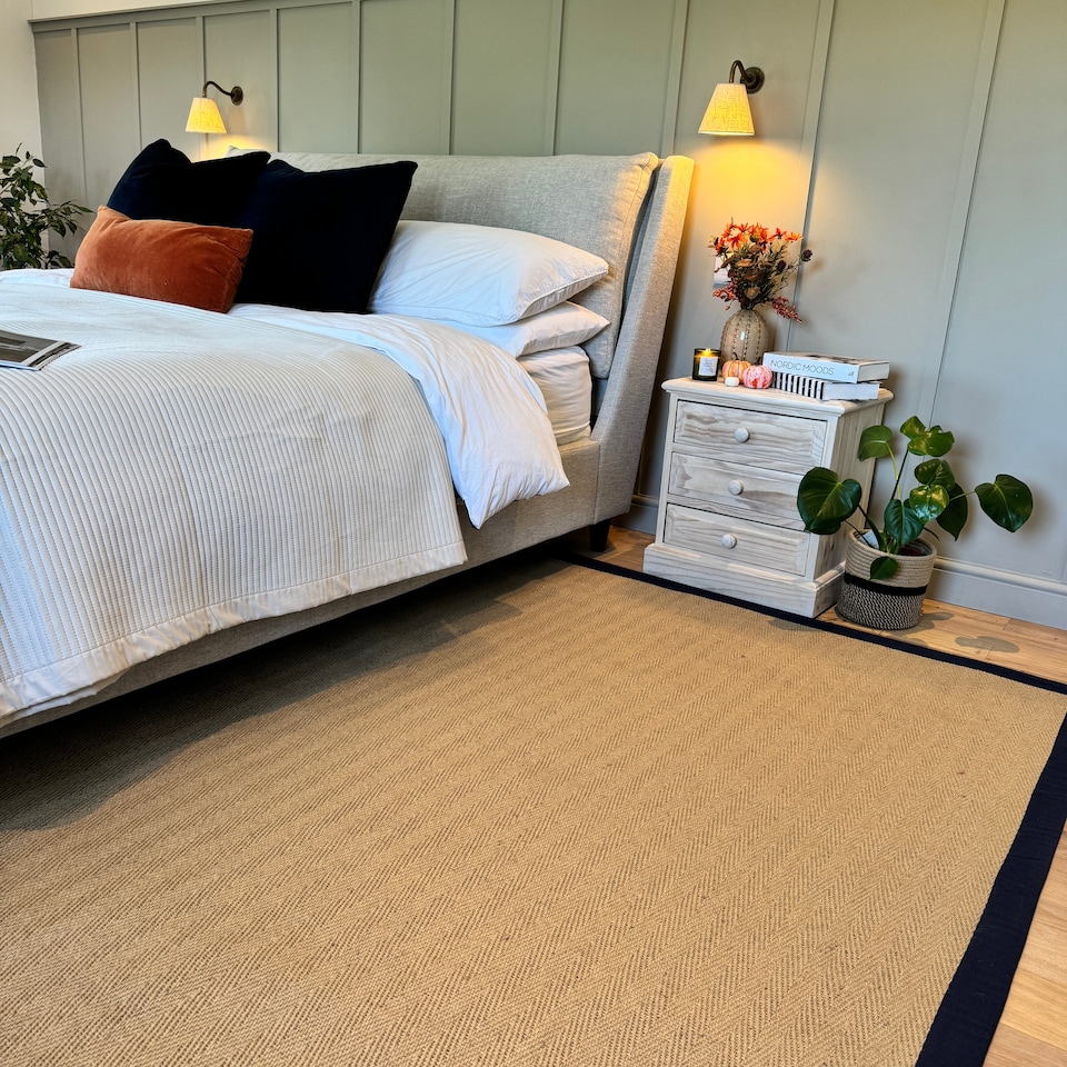 image 1 of KUKOON Beige Natural Jute Herringbone Pattern Non Slip Navy Border Rug 200cm x 290cm
