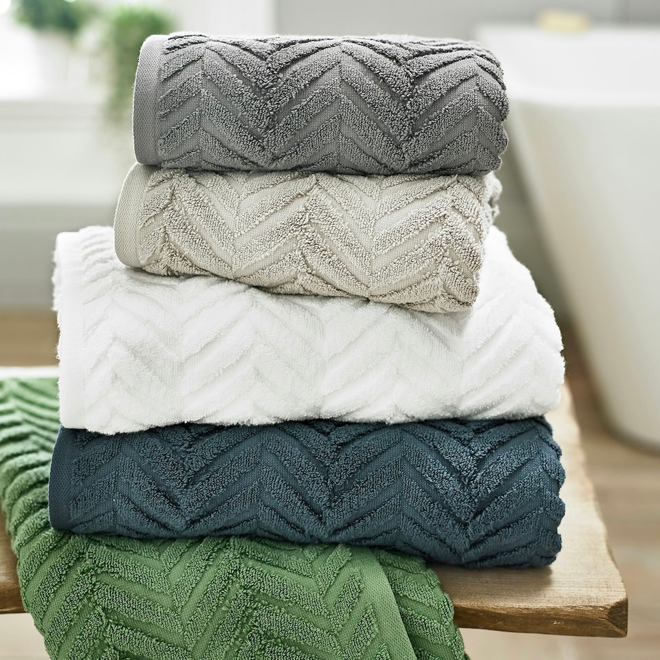 image 1 of Catalonia Zero Twist 650GSM Towels The Lyndon Company Grey | Dark Grey | Bath sheet