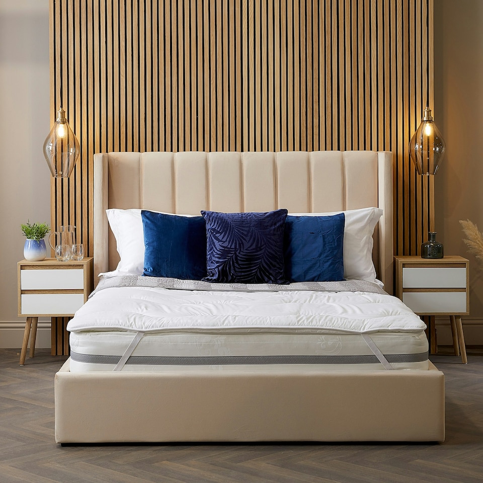 image 1 of Snuggledown Luxurious Hotel Temperature Control Mattress Topper, Medium Support, Single | White | Single | 1