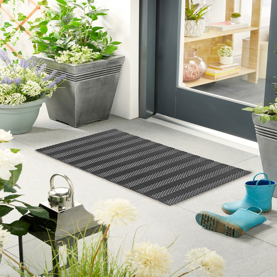 image 1 of My Mat Reversible Rubber Zig Zag Doormat 45x75