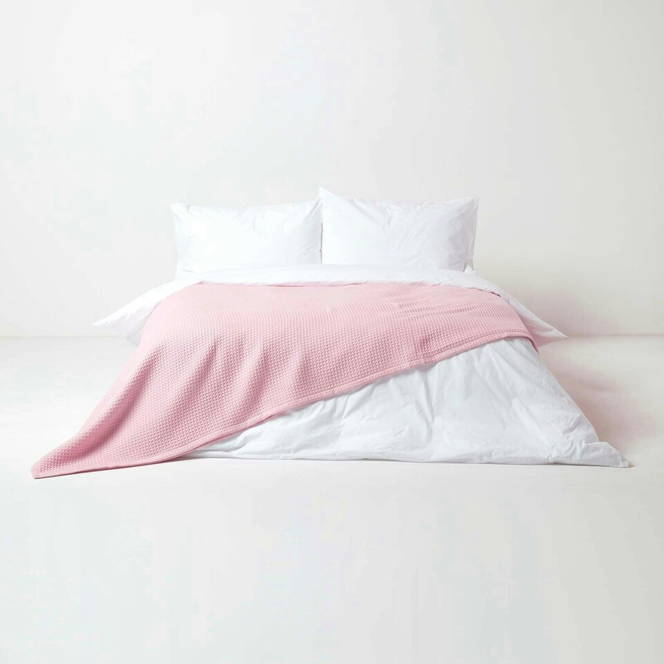 image 1 of Homescapes Organic Cotton Waffle Blanket/ Throw Pink - 250 x 230 cm Pink
