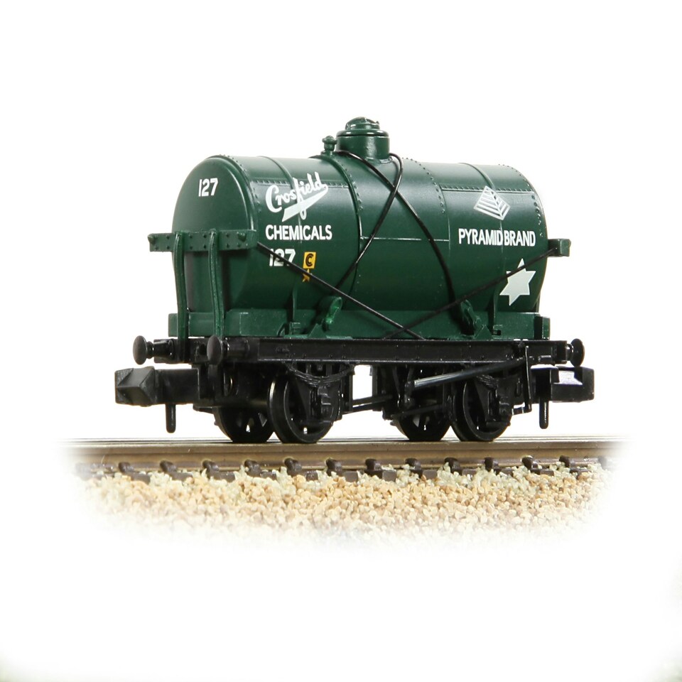 Graham Farish 14t Tank Wagon Crossfield Chemicals Green 127