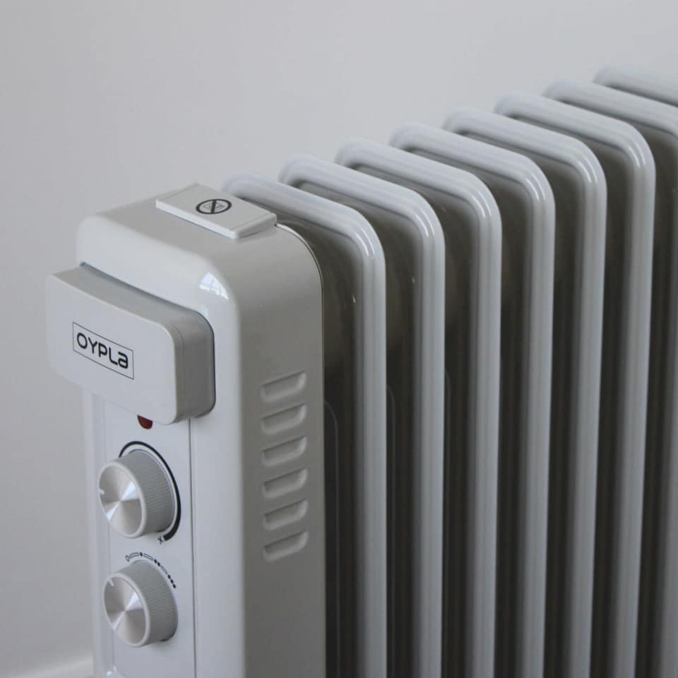 image 1 of 2000W 9 Fin Portable Oil Filled Radiator Electric Heater