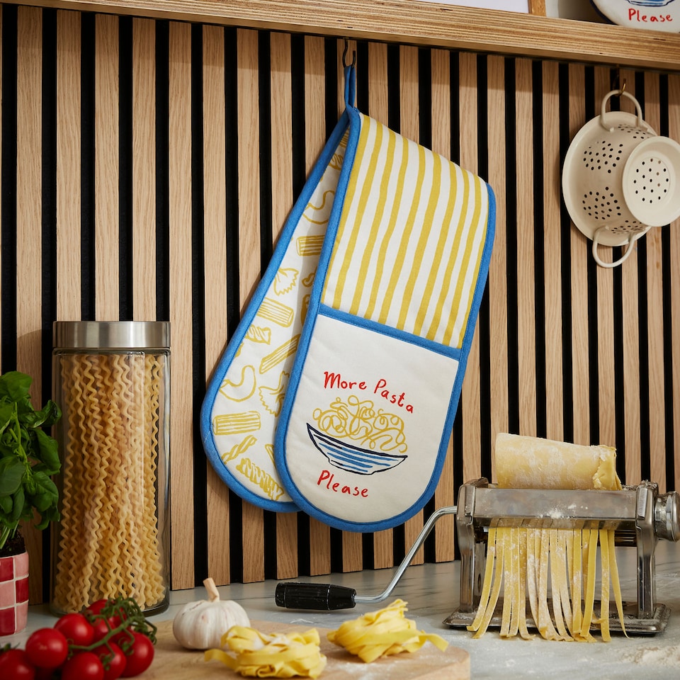 image 1 of Ulster Weavers Pasta Lovers Club Double Oven Glove Yellow