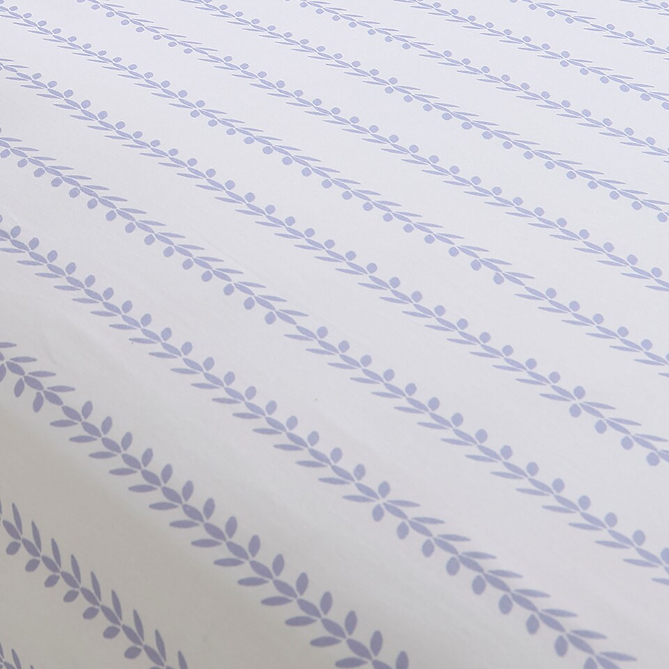 image 1 of D & D Sweetpea Floral Fitted Bed Sheet Lilac