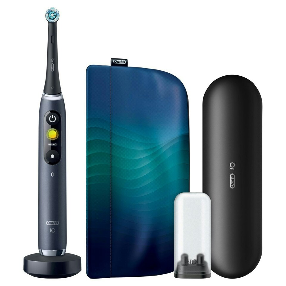 Oral-B Special Edition iO - 9 - Black Electric Toothbrush