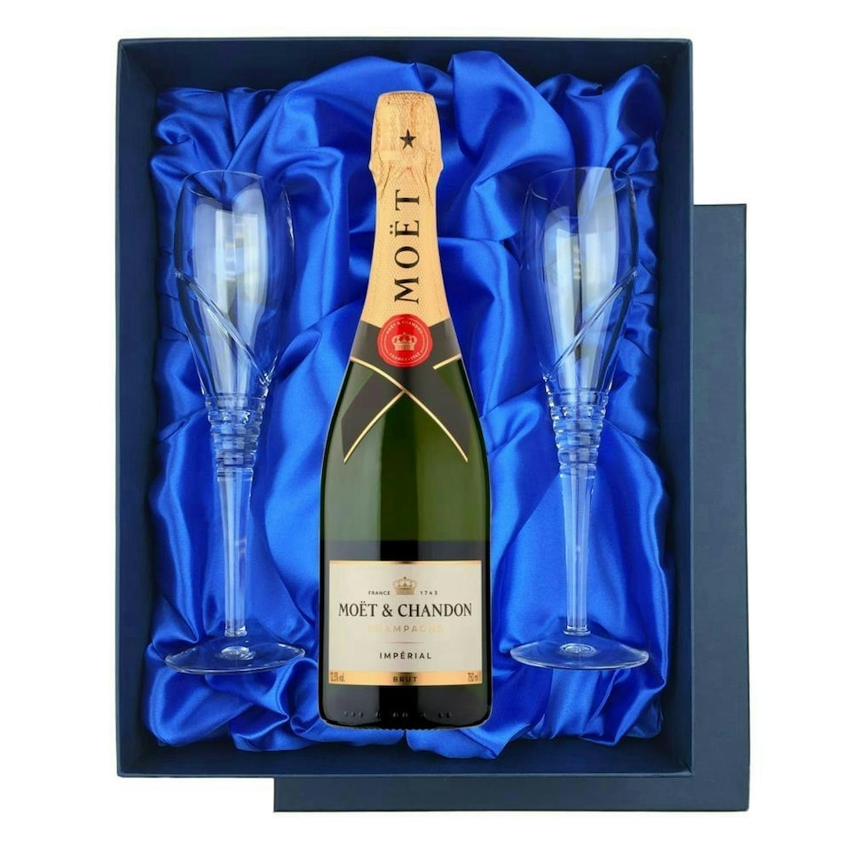 Moet And Chandon Brut Champagne 75cl in Blue Luxury Presentation Set With Flutes