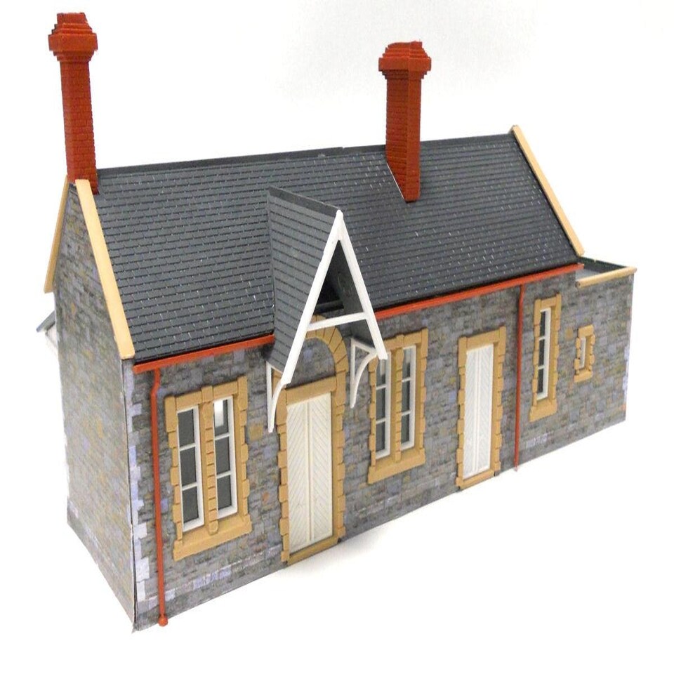 image 1 of GM Structures Fordhampton Station Kit