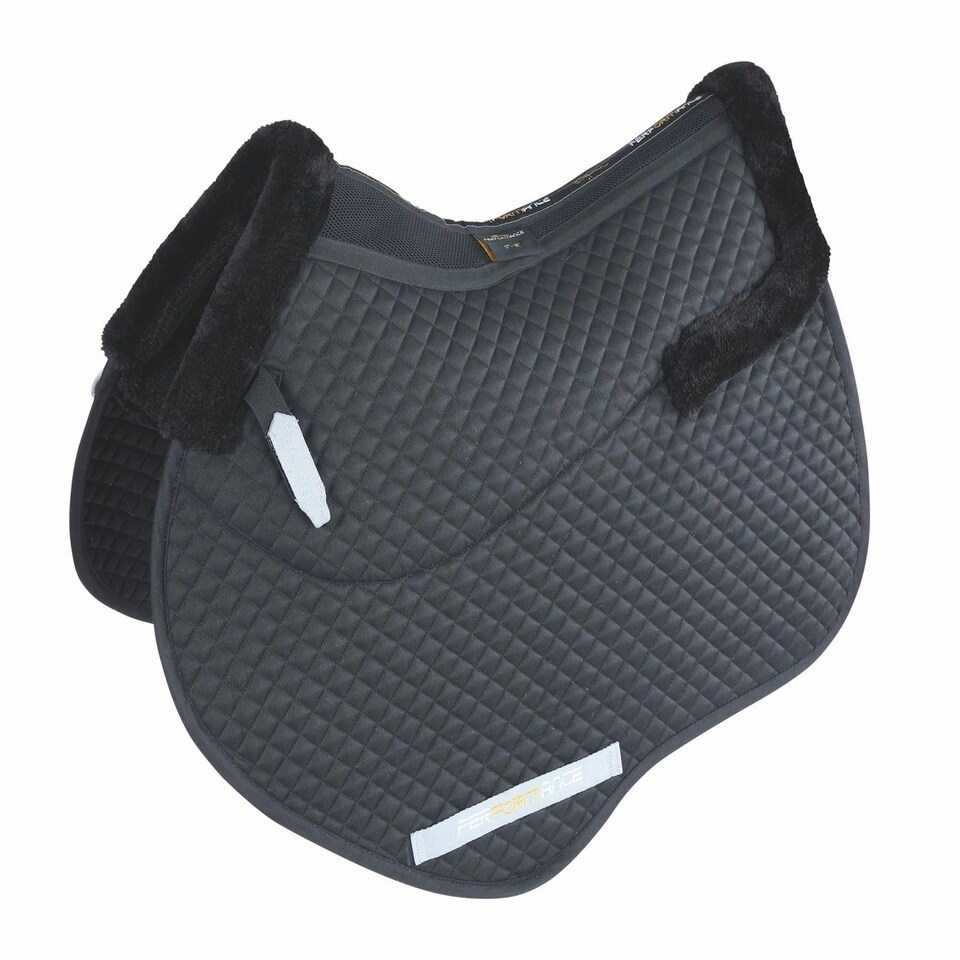 image 1 of Shires Performance Half Lined Jump Saddlecloth Black | Size: 17-18 Inch
Colour: Black