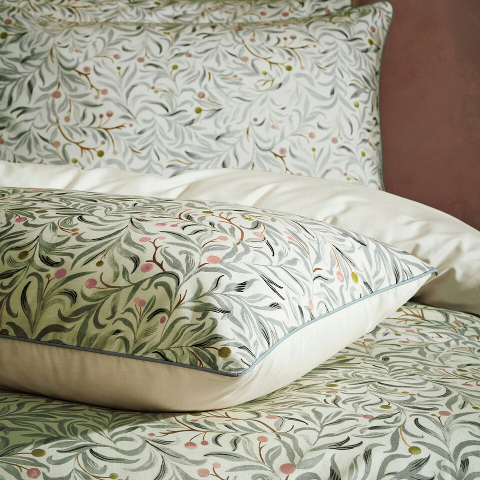 image 1 of Edinburgh Weavers Malory Botanical Luxury Cotton Super King Duvet Cover Set