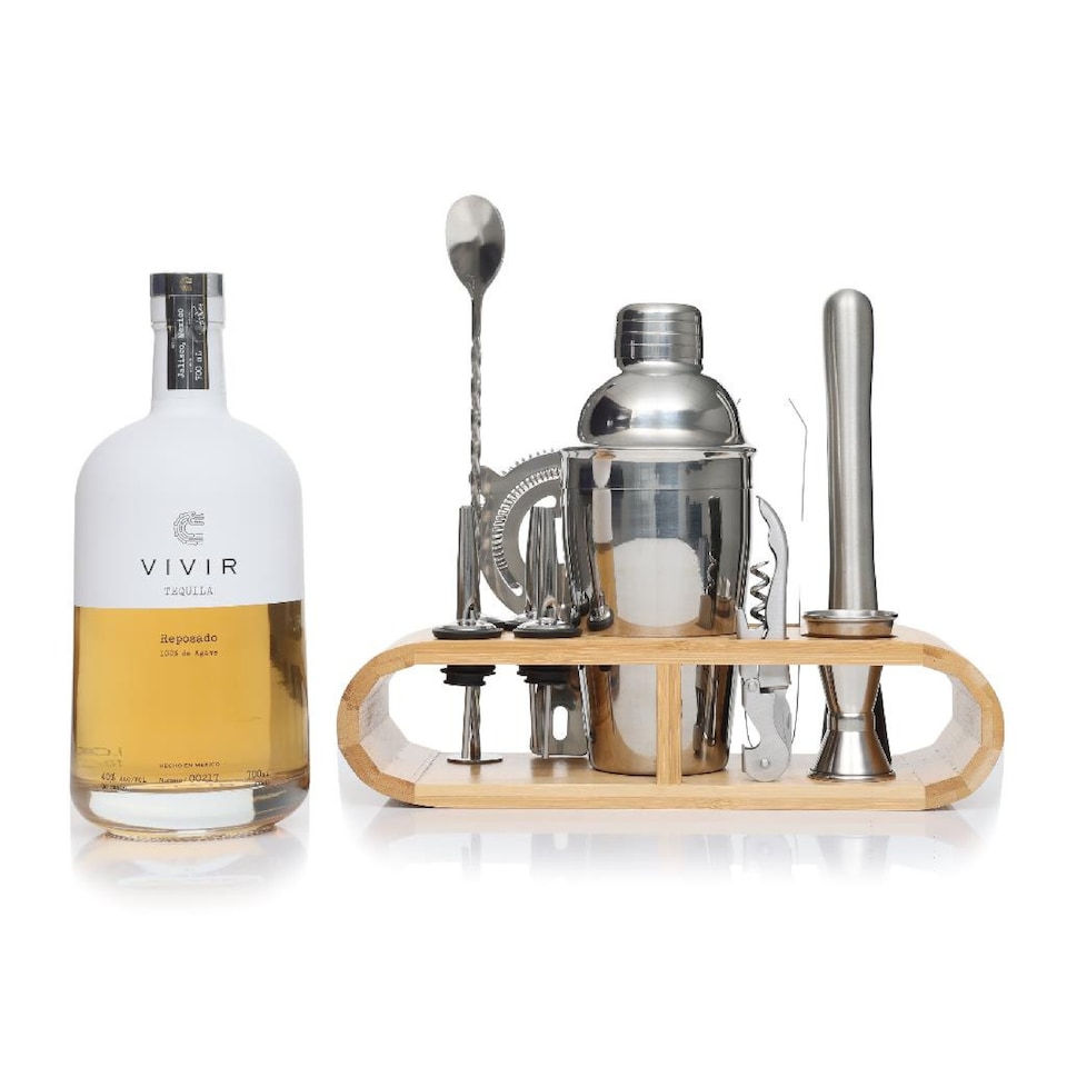 image 1 of Vivir - Reposado Tequila | Multi | Earthy notes of Agave, vanilla, caramel, melted butter | 1