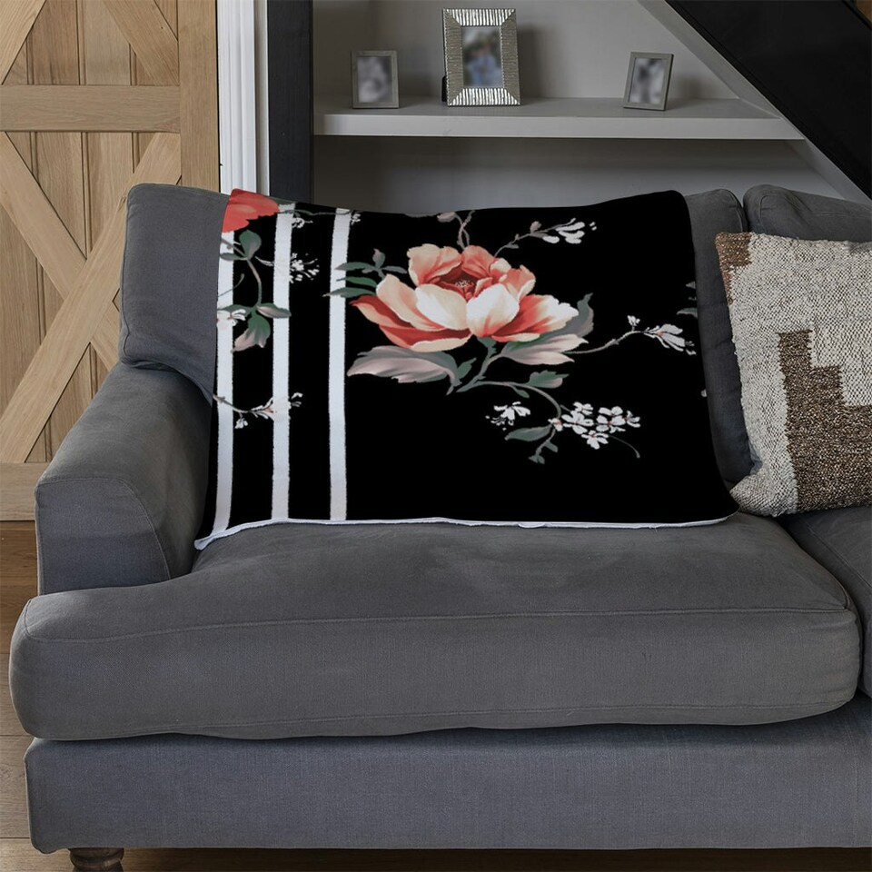 image 1 of Flowers (Blanket)