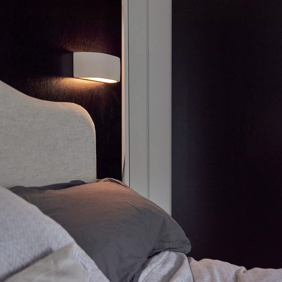 image 1 of ValueLights Ceramic Paint Me White Indoor Wall Light