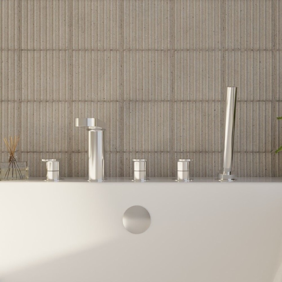 image 1 of Balterley Pride Contemporary Bathroom Deck Mount Round 5 Tap Hole Bath Shower Mixer Tap with Shower Kit