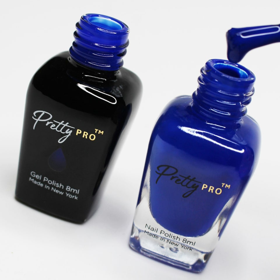 Pretty Pro A Pretty Pair Hema Free Gel Polish & Nail Polish Duo Peek A Blue 2 x 8ml Blue