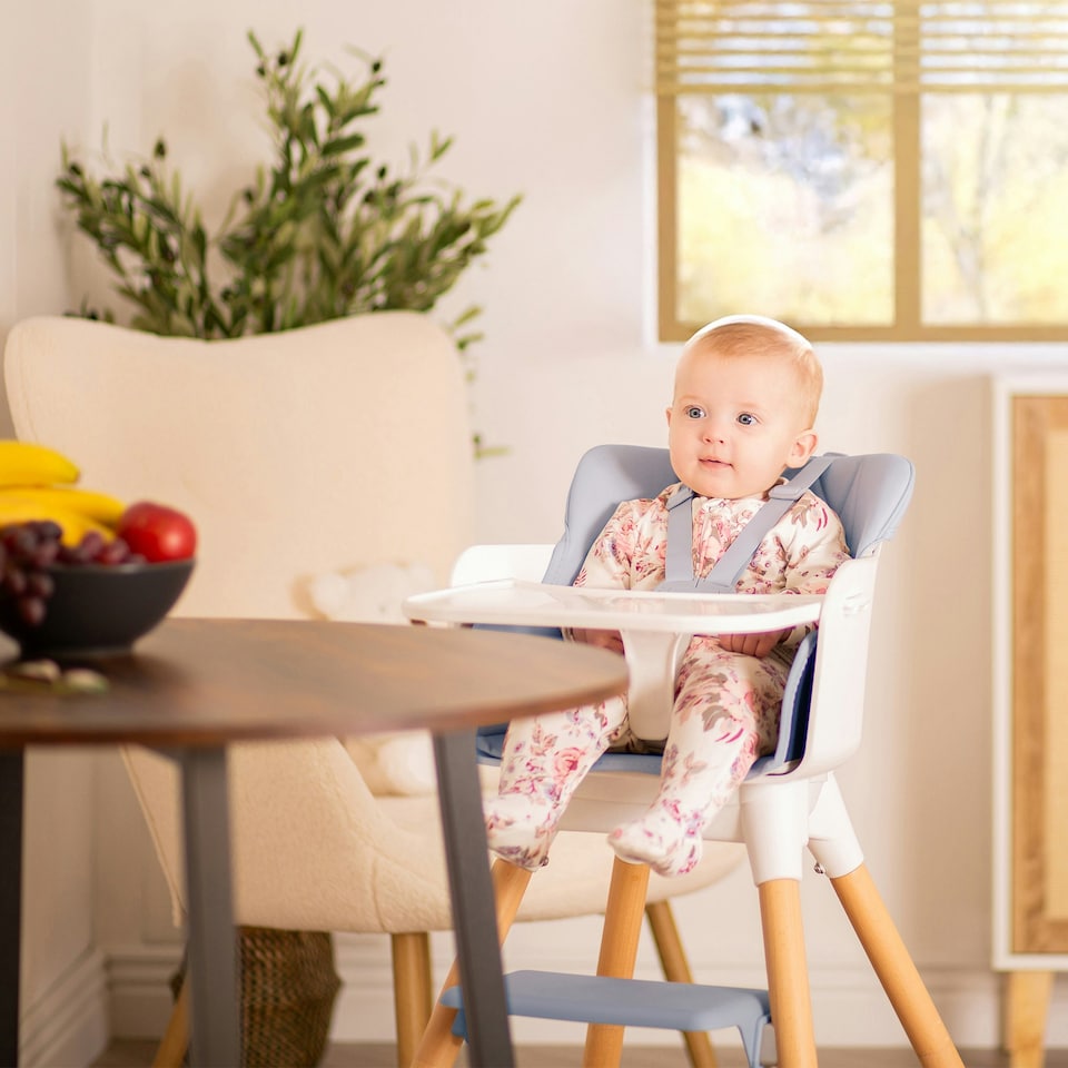 image 1 of Red Kite Feed Me Kombo 3-in-1 Wooden Highchair/Lo Chair/Infant Chair