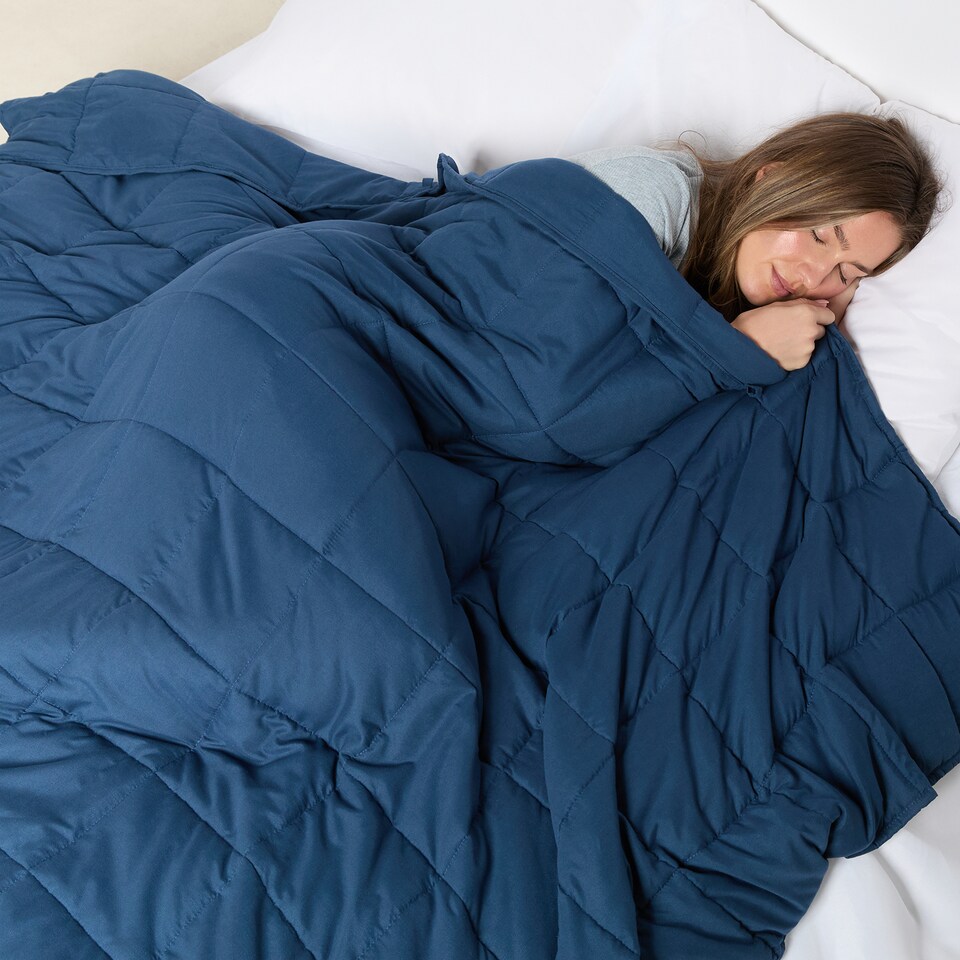 image 1 of OHS Sensory Sleep Therapy 4kg Weighted Blanket 125 x 150cm