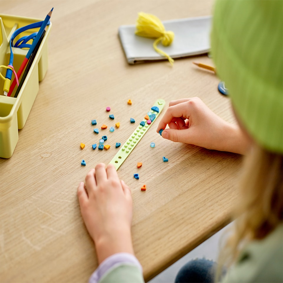 image 1 of LEGO DOTS Cool Cactus Bracelet Building Set